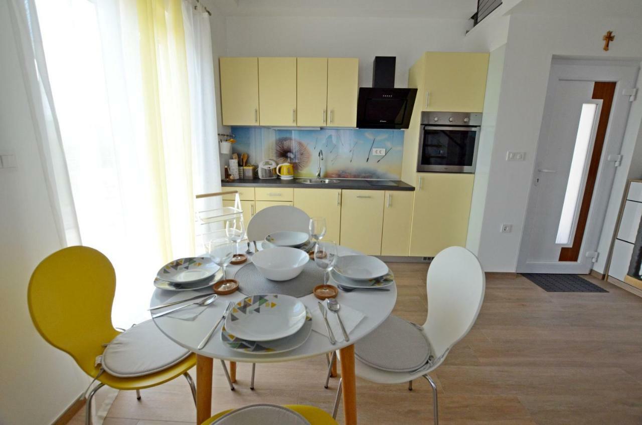 Apartments Golden Hour Jurdani Ngoại thất bức ảnh