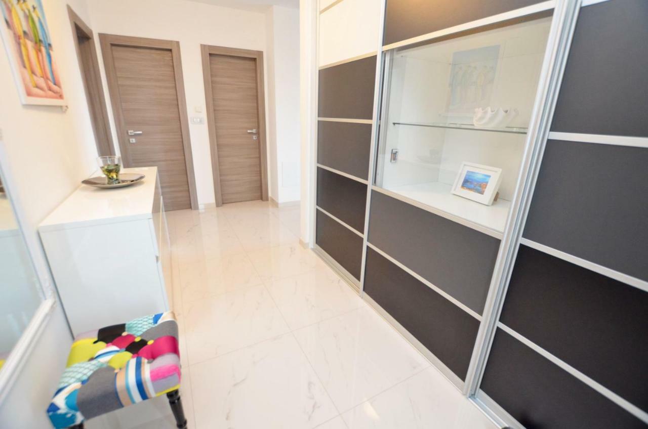 Apartments Golden Hour Jurdani Ngoại thất bức ảnh