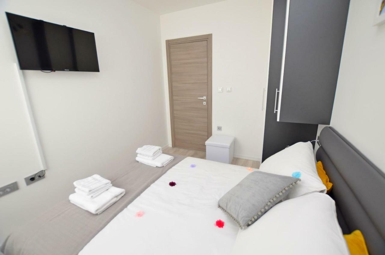 Apartments Golden Hour Jurdani Ngoại thất bức ảnh